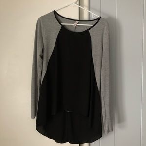 Xhiliration Hi-Lo Raglan Top